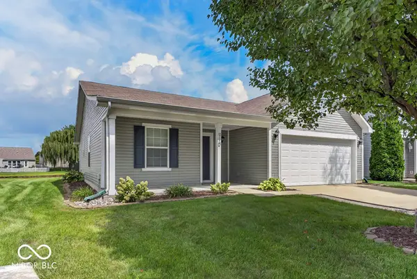 910 Stonehurst Drive, Franklin, IN 46131