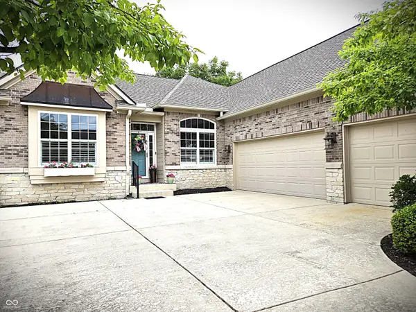 15426 Mission Hills Drive, Carmel, IN 46033