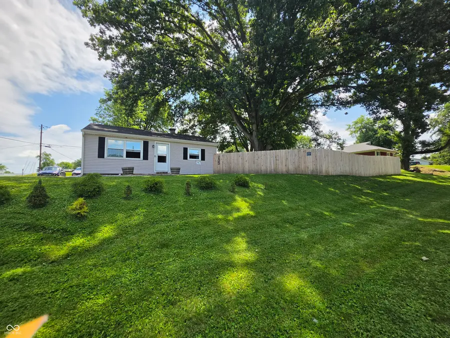 205 N Main Street, Charlottesville, IN 46117 - #2