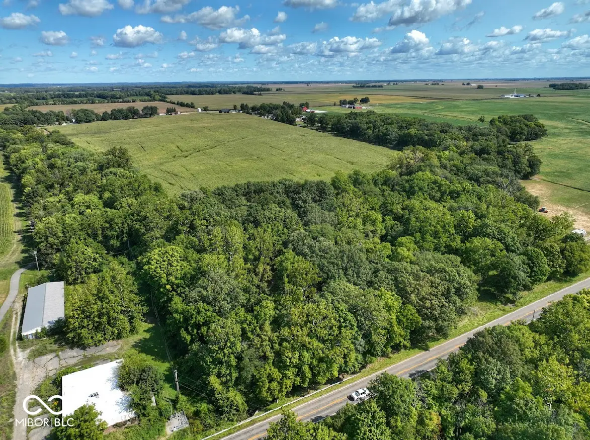 2350 W Us Highway 136, Covington, IN 47932 - #1