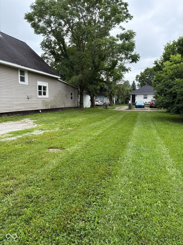 1122 N Mount Street, Indianapolis, IN 46222