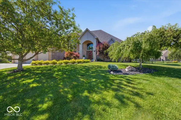 1918 Thistle Court, Avon, IN 46123