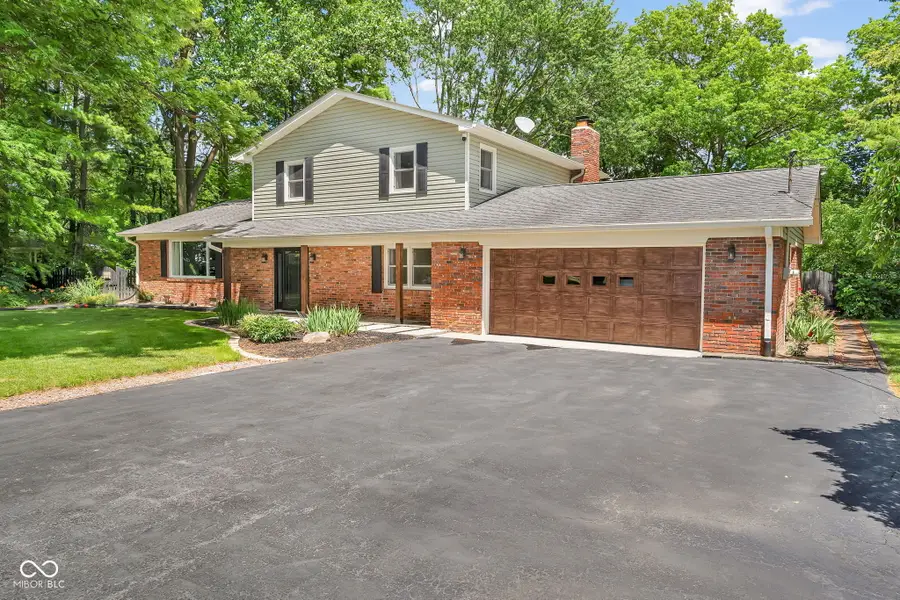 343 N County Road 900 E, Avon, IN 46123 - #3