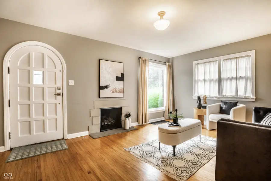 5402 Rosslyn Avenue, Indianapolis, IN 46220 - #3