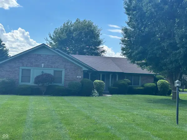 810 N Bluff Road, Greenwood, IN 46142