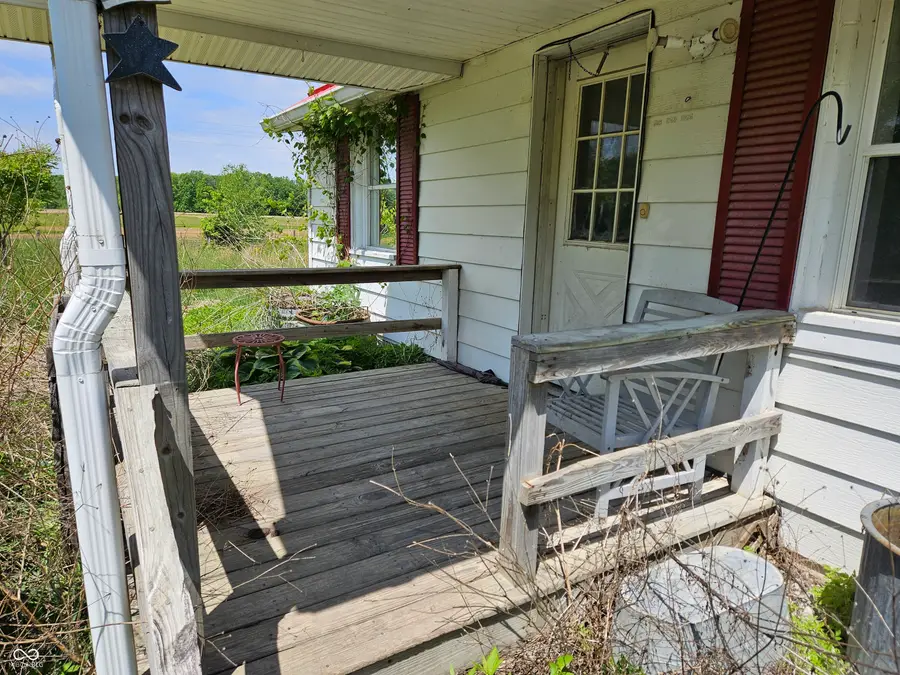 10731 Newport Road, Bowling Green, IN 47833 - #3