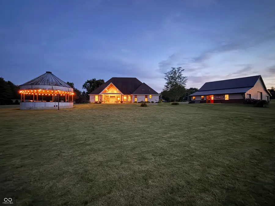 5973 Timber View Lane, Clayton, IN 46118 - #3