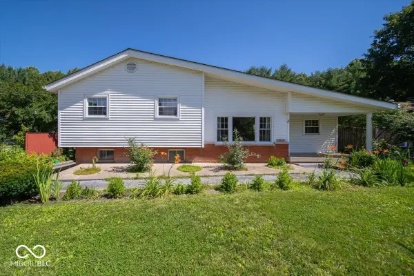 5130 Olive Branch Road, Greenwood, IN 46143