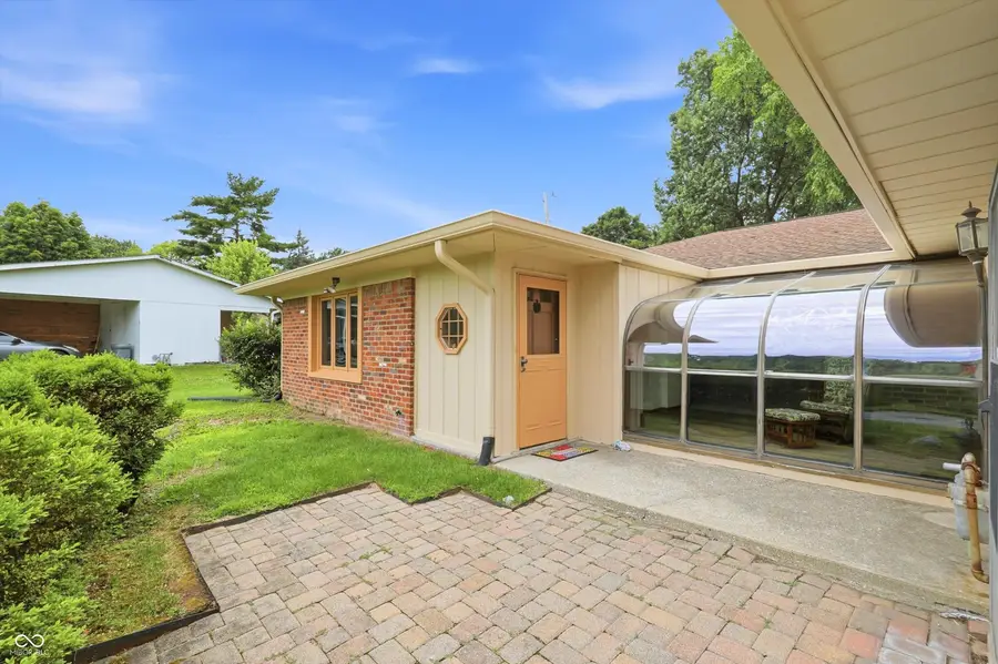 26 W Hill Valley Drive, Indianapolis, IN 46217 - #3