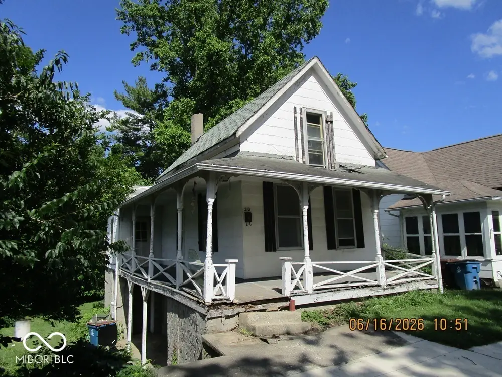 210 S Main Street, Jonesboro, IN 46938 - #1