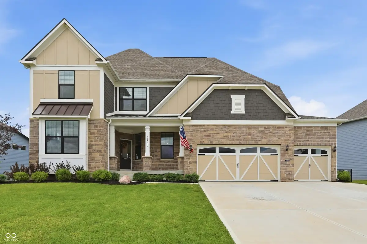 5402 Peachtree Road, Zionsville, IN 46077 - #1