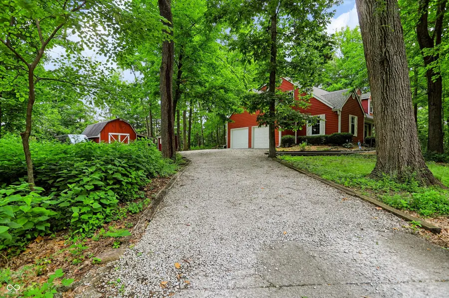 113 N White Horse Lane, Fishers, IN 46038 - #2