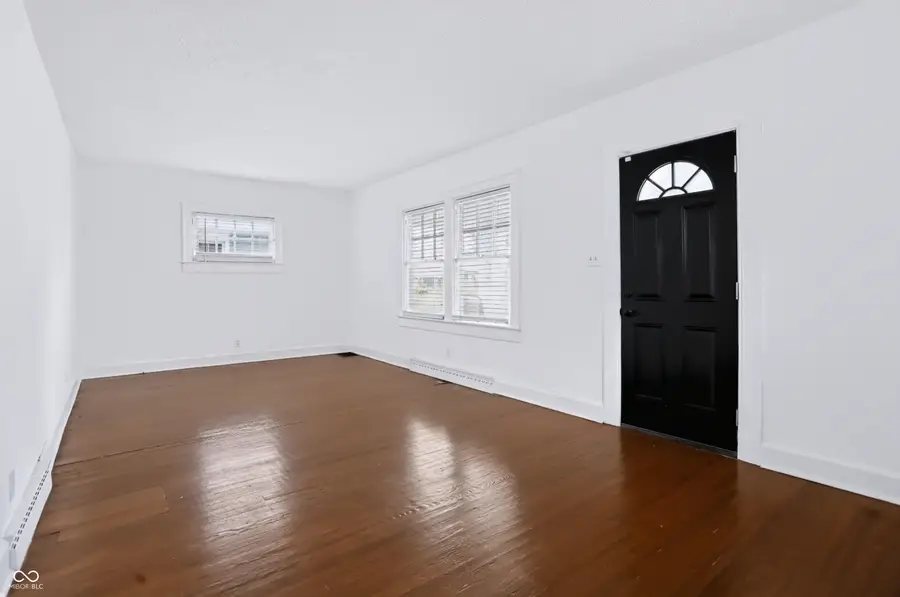 902 N Drexel Avenue, Indianapolis, IN 46201 - #3