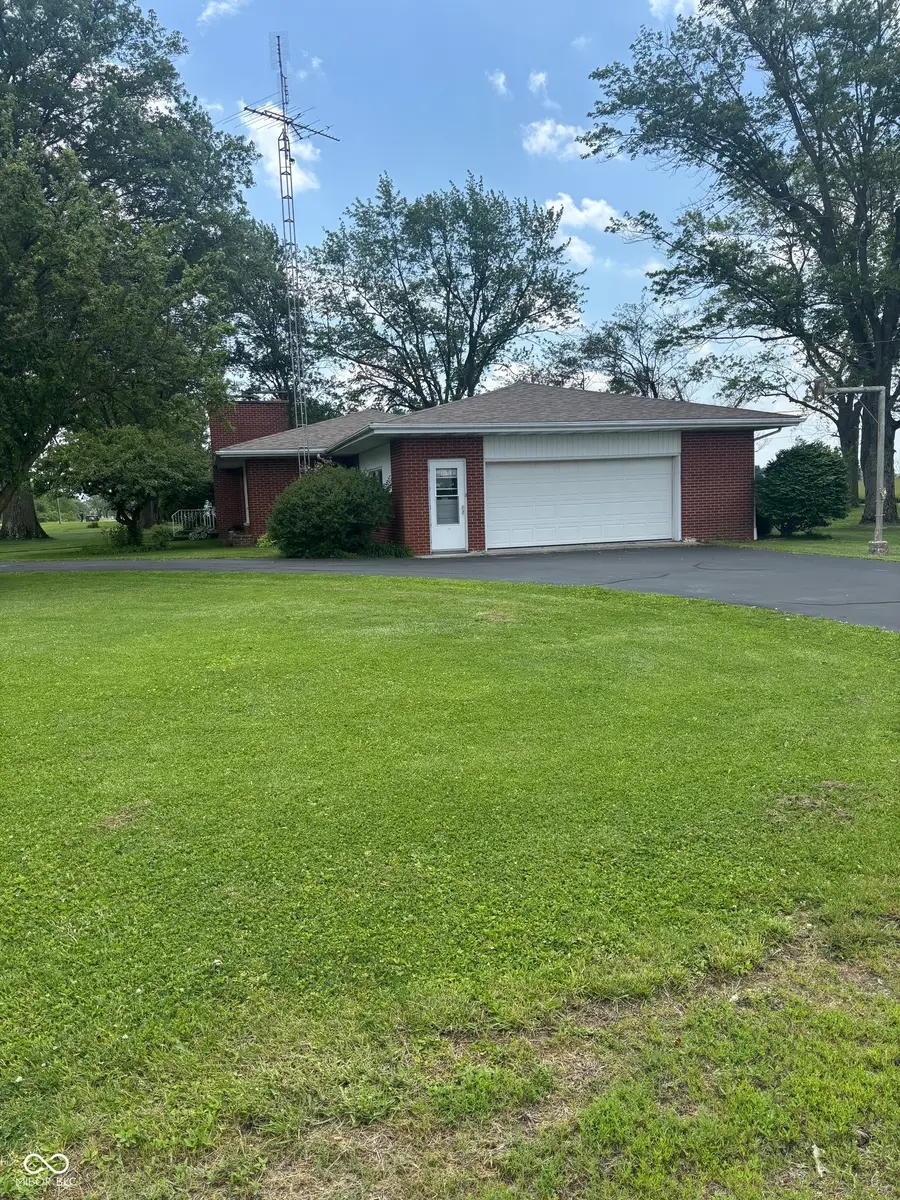 1018 S 875 E, Dunkirk, IN 47336 - #3