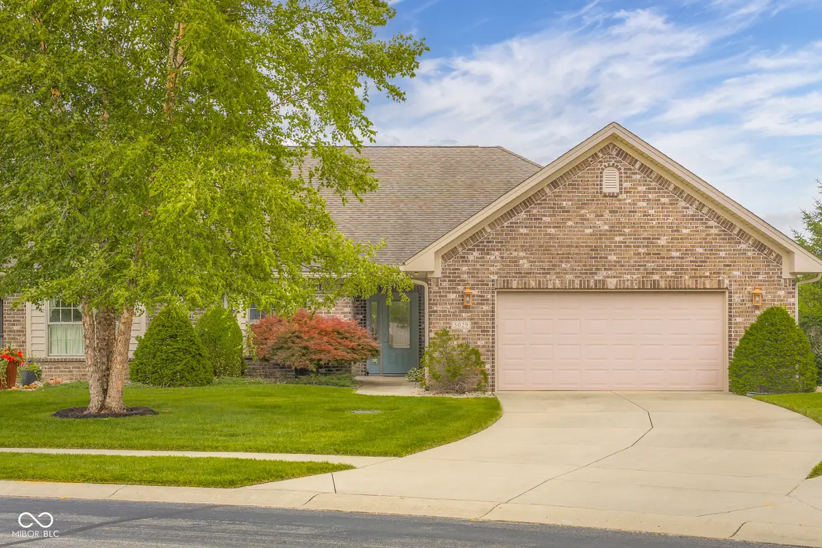 5029 Anna Maria Drive, Columbus, IN 47203 - #1