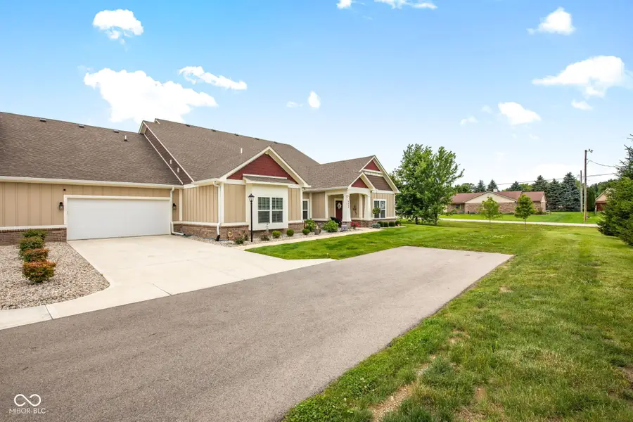 4400 W Preserve Pass, New Palestine, IN 46163 - #3