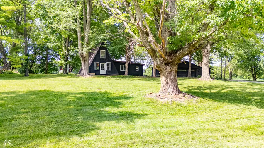 7042 E 1000 N, Pendleton, IN 46064 - #2