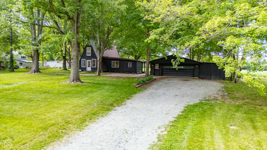 7042 E 1000 N, Pendleton, IN 46064 - #3