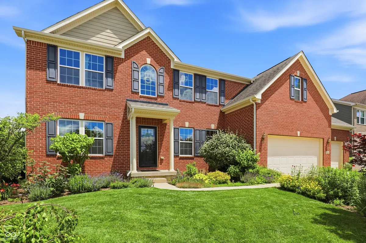 5825 Somerset Boulevard E, Bargersville, IN 46106 - #1