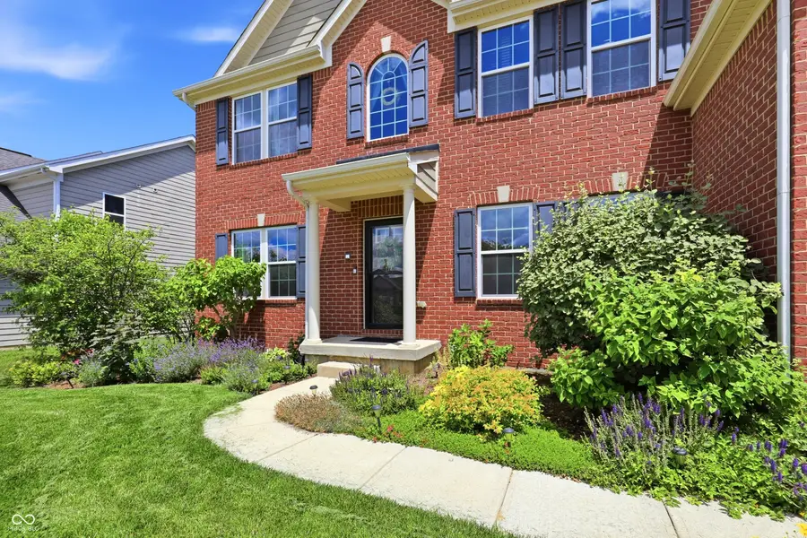 5825 Somerset Boulevard E, Bargersville, IN 46106 - #2