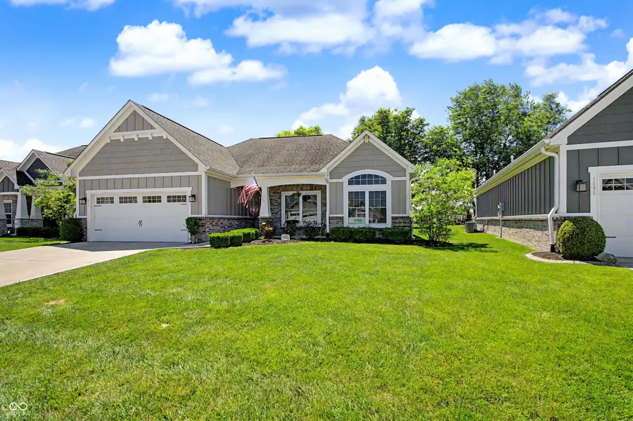 1611 Summerwood, Greenfield, IN 46140 - #2