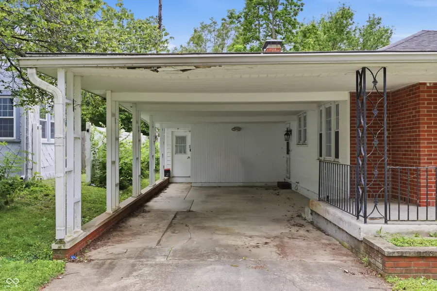 111 Fairfield Drive, Shelbyville, IN 46176 - #3