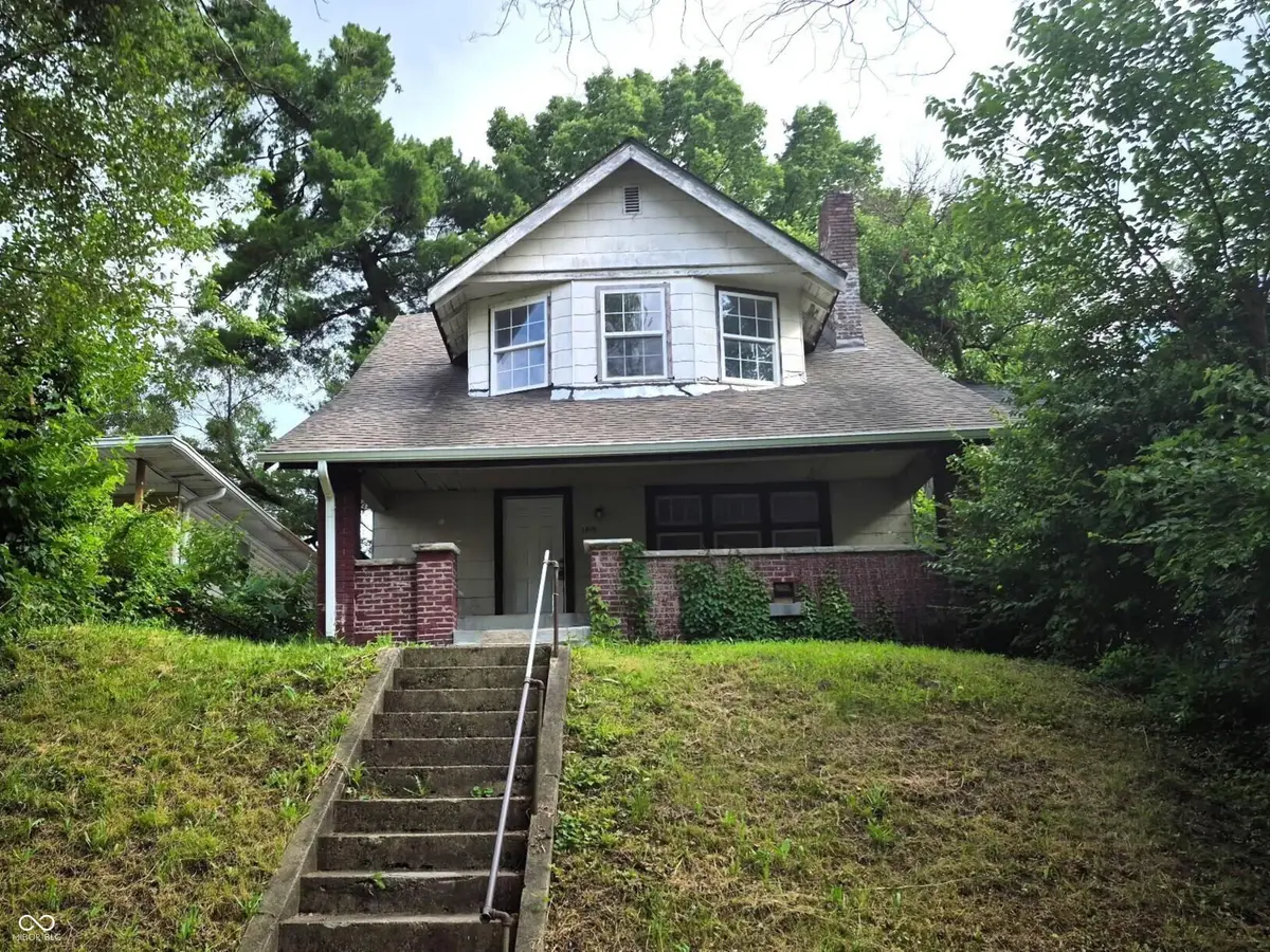 1315 W 34th Street, Indianapolis, IN 46208 - #1