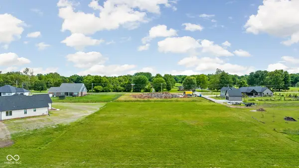 5872 Gibbs Road, Plainfield, IN 46168