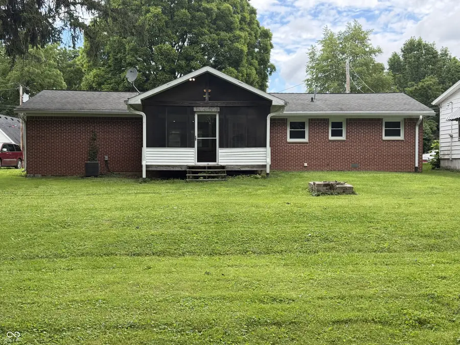 501 E South Street, Ladoga, IN 47954 - #2
