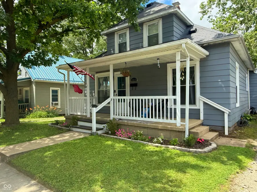 1014 E Market Street, Crawfordsville, IN 47933 - #2