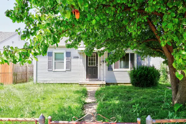 2006 Calhoun Street, Indianapolis, IN 46203