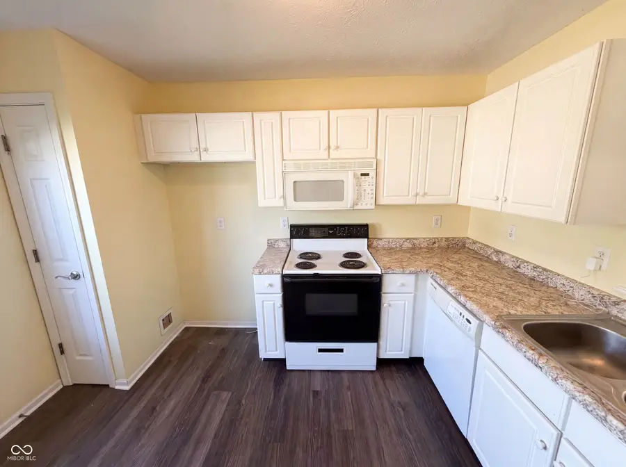 2709 Lucas Drive, Westfield, IN 46074 - #2