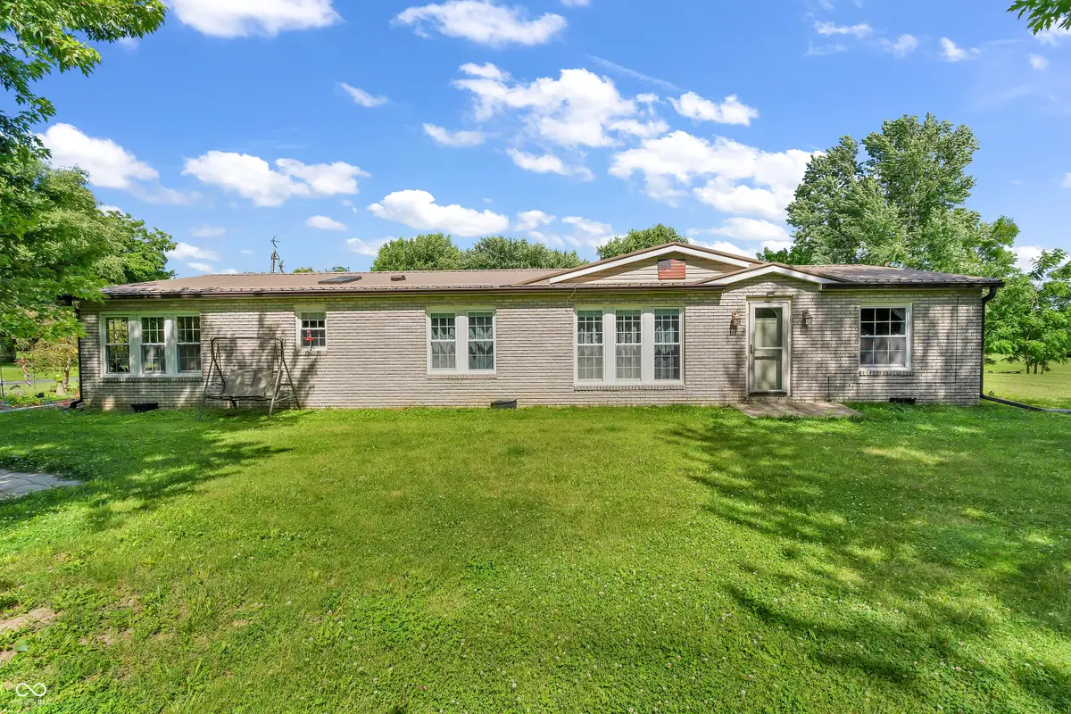 2428 S 550 E, Crawfordsville, IN 47933 - #1