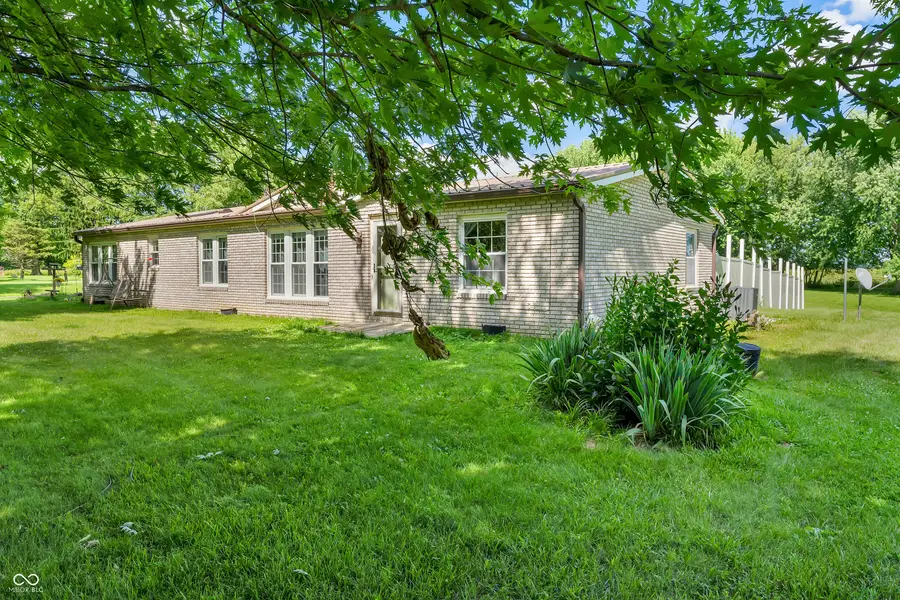 2428 S 550 E, Crawfordsville, IN 47933 - #3