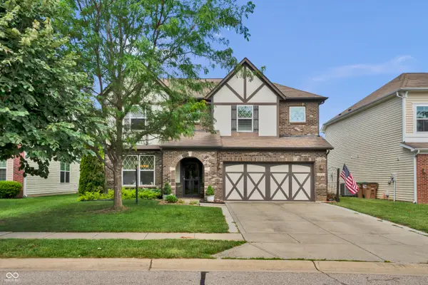 1975 Lakecrest Drive, Columbus, IN 47201