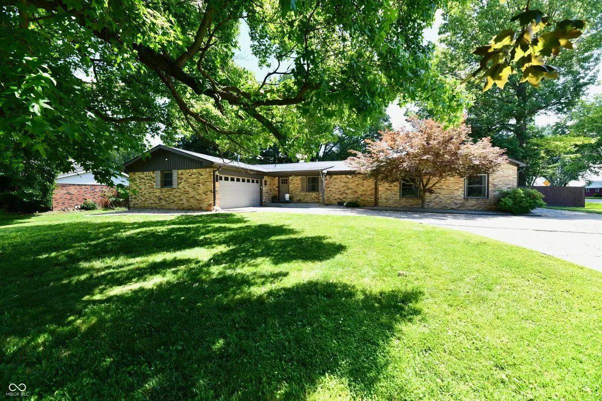 2999 Woodside Drive, Plainfield, IN 46168 - #1
