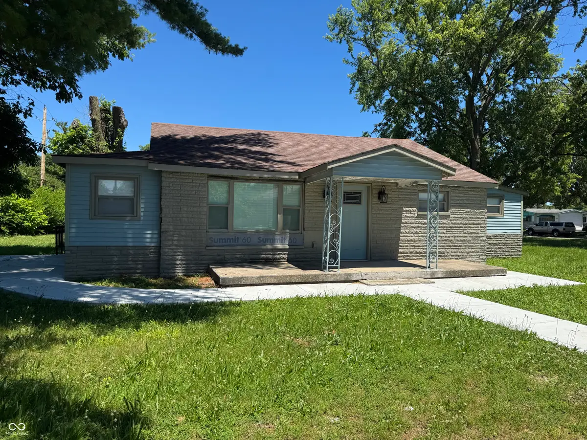 2702 Caroline Avenue, Indianapolis, IN 46218 - #1