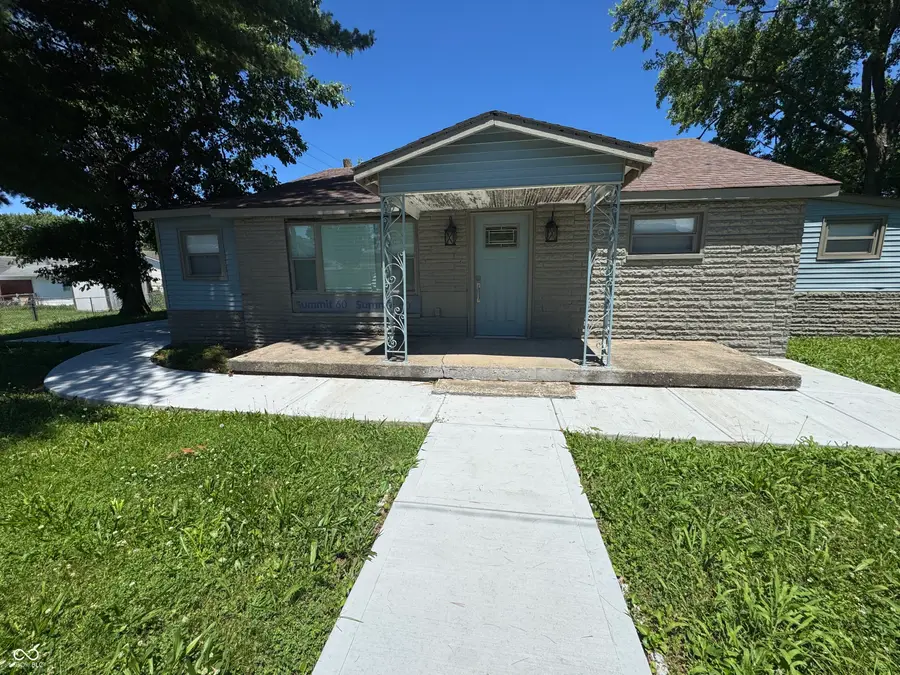 2702 Caroline Avenue, Indianapolis, IN 46218 - #3