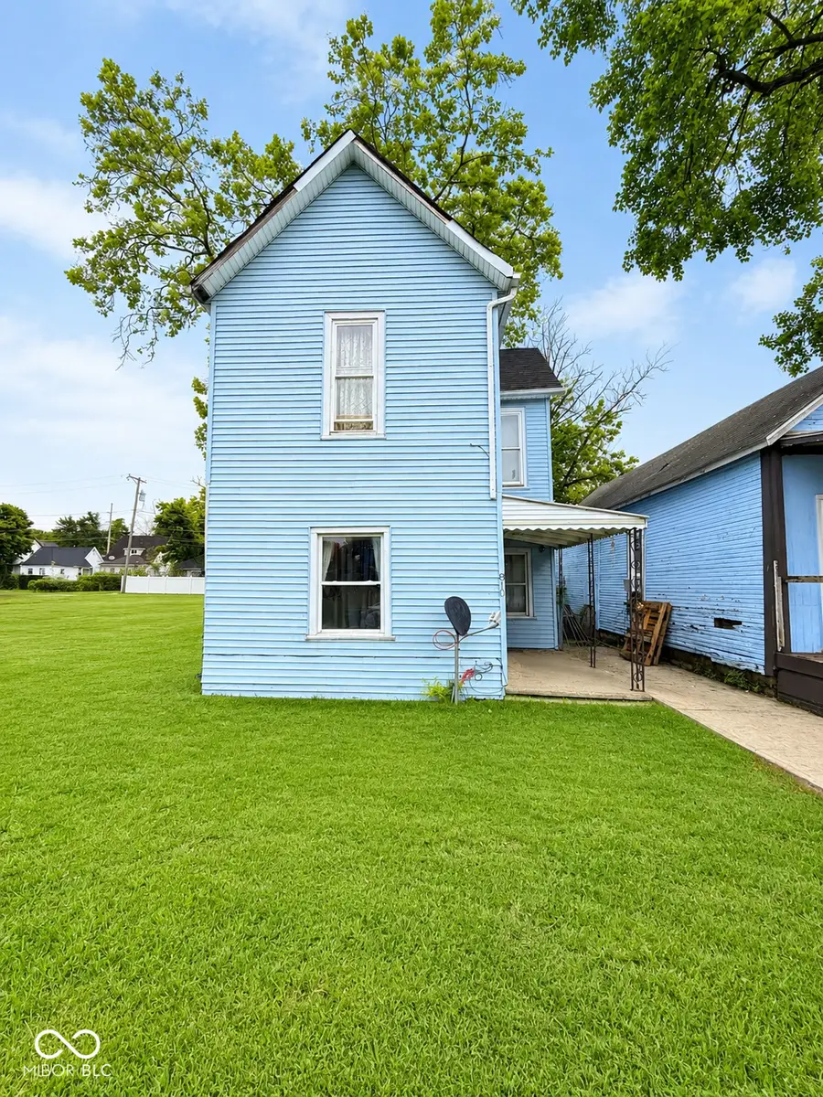 810 N Walnut Street, Muncie, IN 47305 - #2