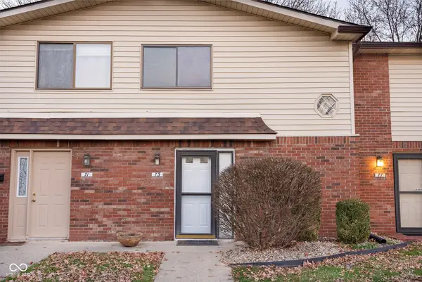 73 Trails End, Greenwood, IN 46142