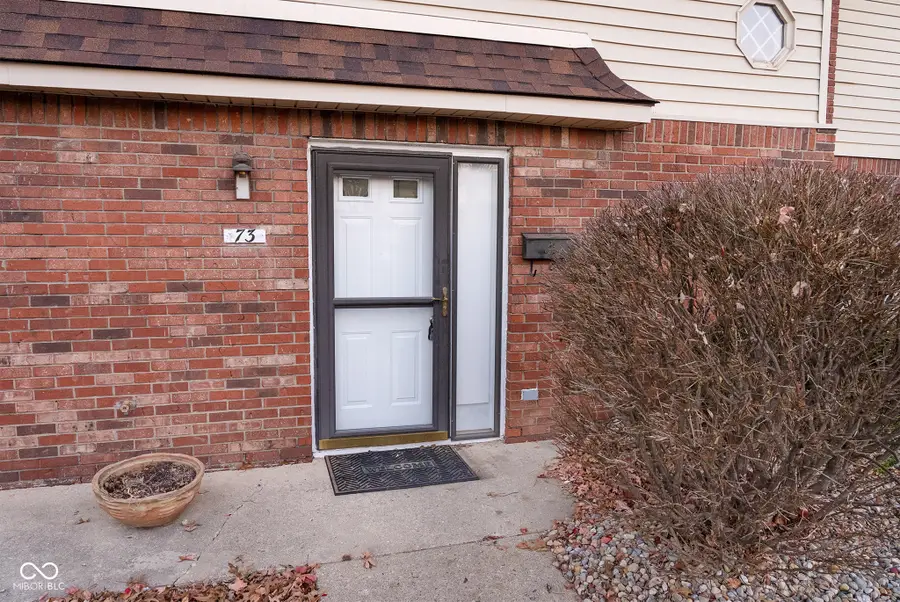 73 Trails End, Greenwood, IN 46142 - #3