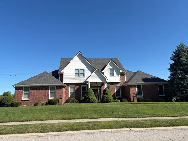 3268 W Hawthorne Drive W, Carmel, IN 46033