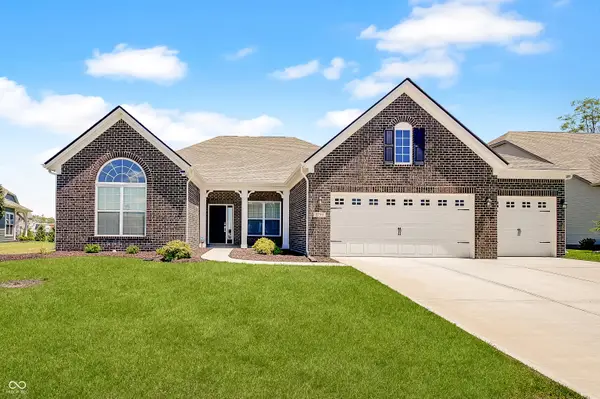 3799 Hoosier Down Drive, Bargersville, IN 46106
