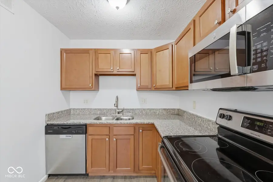 1126 Crestmoor Drive, Shelbyville, IN 46176 - #3