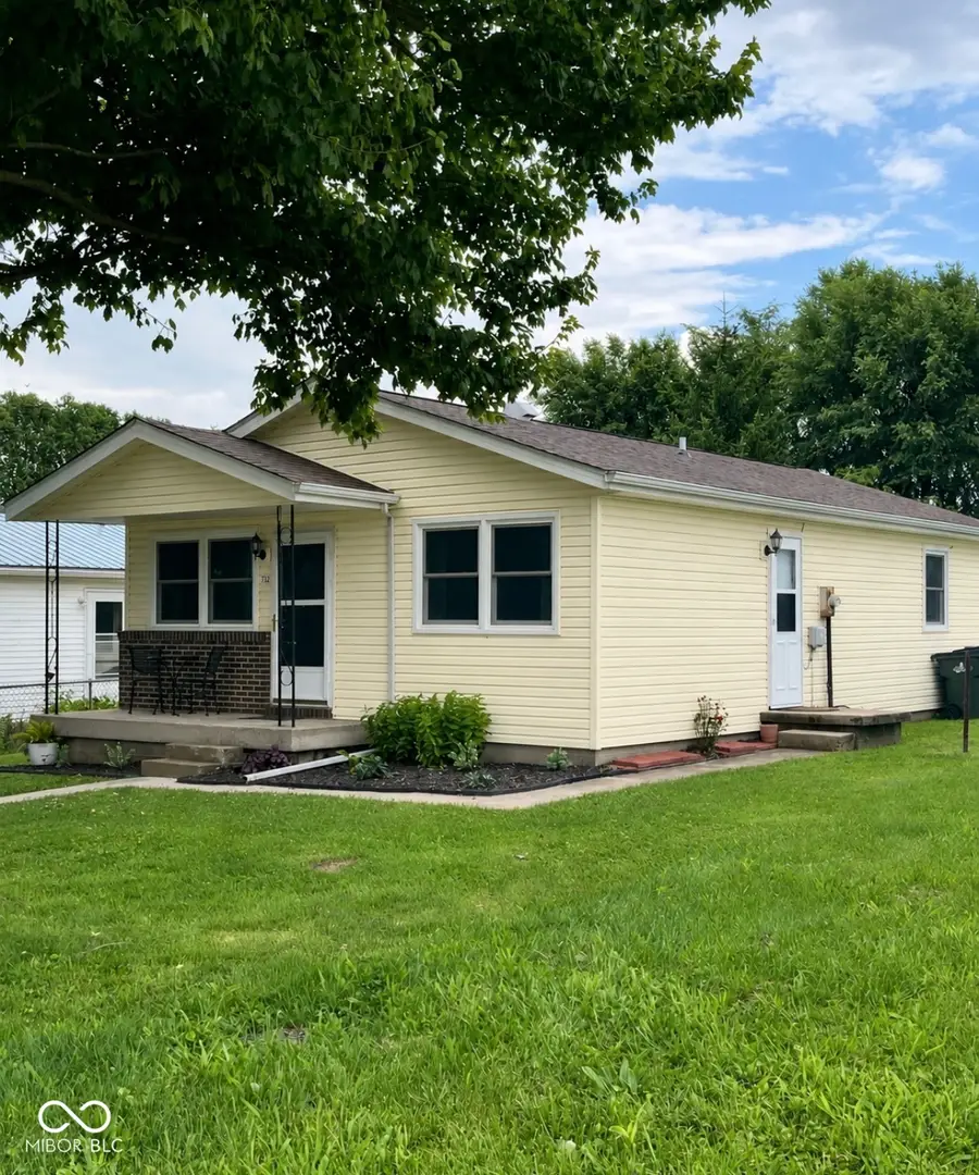 712 N Maple Street, Greensburg, IN 47240 - #2