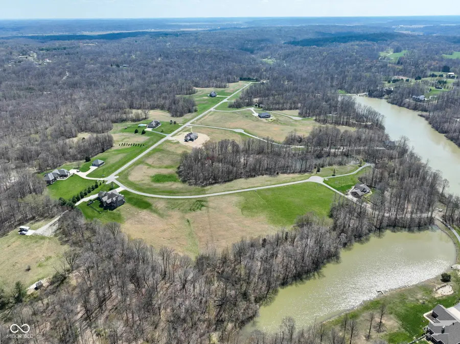 3271 Eagles Point, Martinsville, IN 46151 - #3