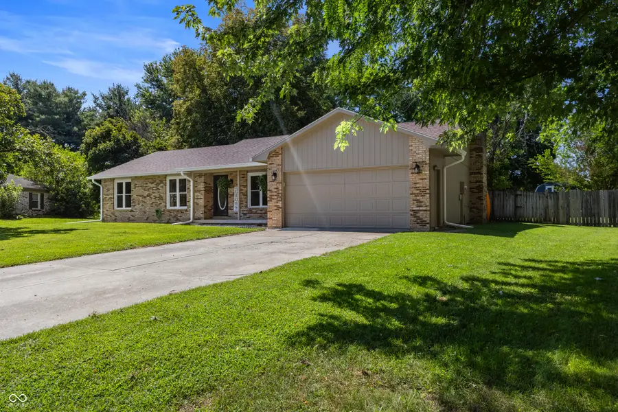 5308 E Broadmore Drive, Columbus, IN 47201 - #3