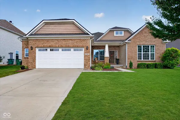 2585 Knockawuddy Drive, Brownsburg, IN 46112