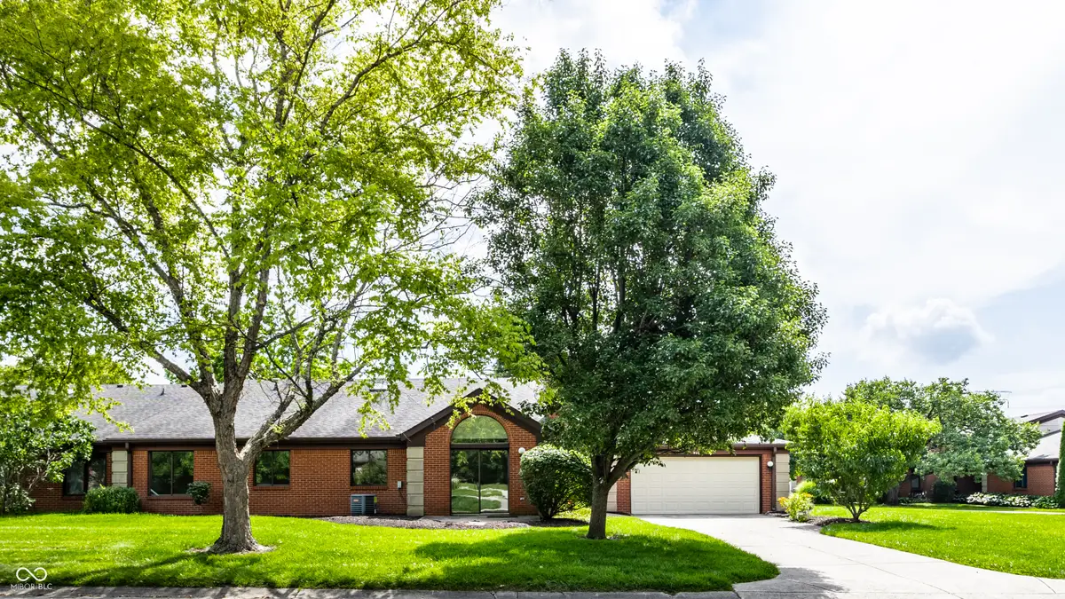 9223 Golden Oaks E, Indianapolis, IN 46260 - #1