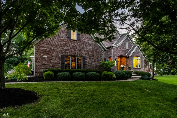4214 Riverbirch Run, Zionsville, IN 46077